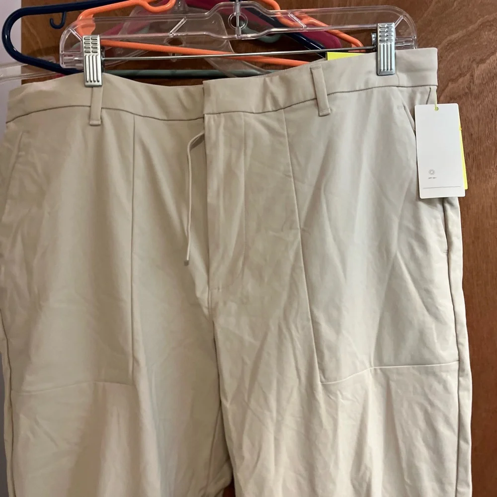 All in Motion Mem’s Commiter Pants 38 by 32 NWT